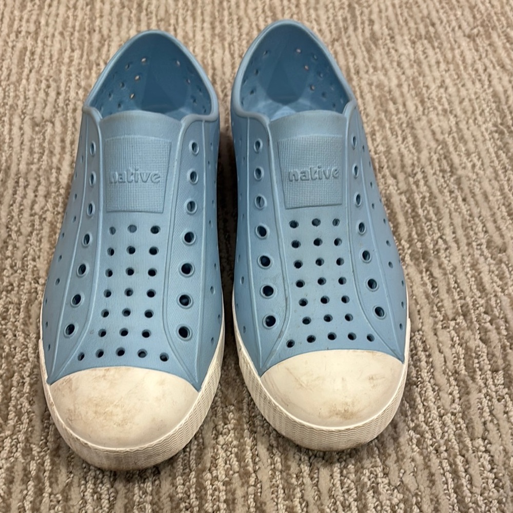 Native Kids Blue Slip-On Shoes Size J3